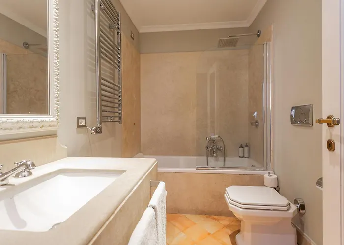 Parrasio Hotel 3*
